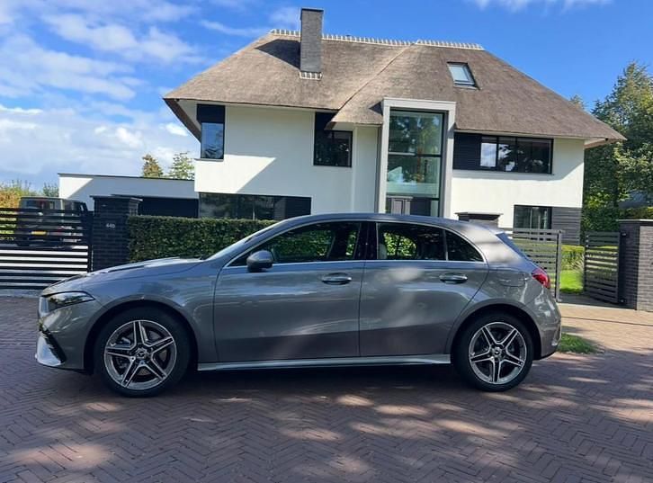 Occasion 2024 Mercedes 250 AMG line | € 32.500 (Super prijs) - Afbeelding 1/4