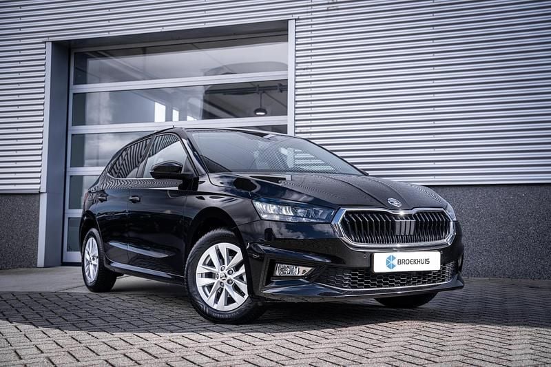 Occasion Skoda Fabia Business Line 2024 Zwart Hatchback