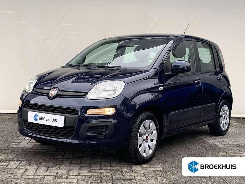 Blauw Gebruikt 2017 Fiat Panda Pop Star Hatchback | € 6.495 (Goede deal) - Afbeelding 1/4
