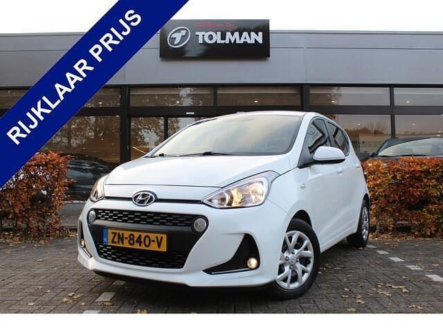 Wit Gebruikt 2019 Hyundai i10 Comfort Hatchback | € 9.950 (Eerlijke prijs) - Afbeelding 1/4