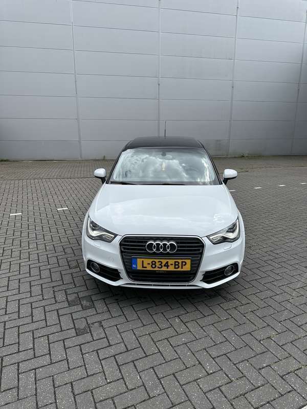 Wit Gebruikt 2013 Audi A1 Proline Hatchback | € 11.249 (Eerlijke prijs) - Afbeelding 1/4