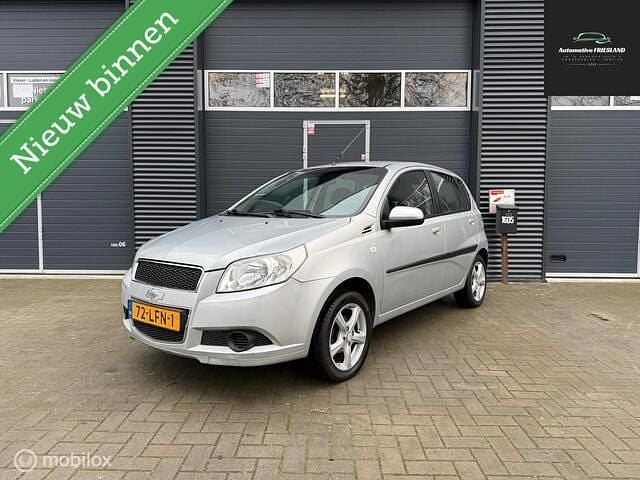 Grijs Occasion 2010 Chevrolet Aveo LS Hatchback | € 2.200 (Eerlijke prijs) - Afbeelding 1/4