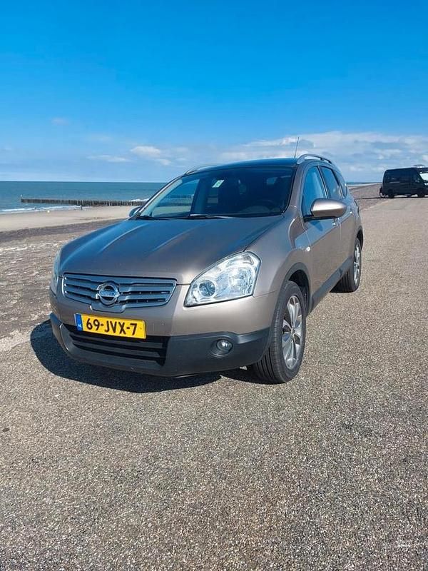 Gebruikt 2009 Nissan Qashqai +2 SUV | € 6.199 (Eerlijke prijs) - Afbeelding 1/4