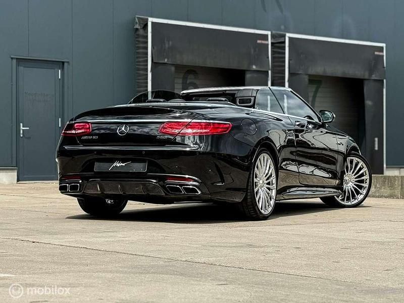 Zwart, metallic lak Gebruikt 2016 Mercedes S63 AMG AMG Cabriolet | € 122.945 - Afbeelding 1/3