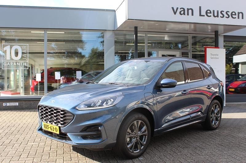 Blauw, metallic lak Gebruikt 2024 Ford Kuga ST-Line SUV | € 30.690 (Super prijs) - Afbeelding 1/4