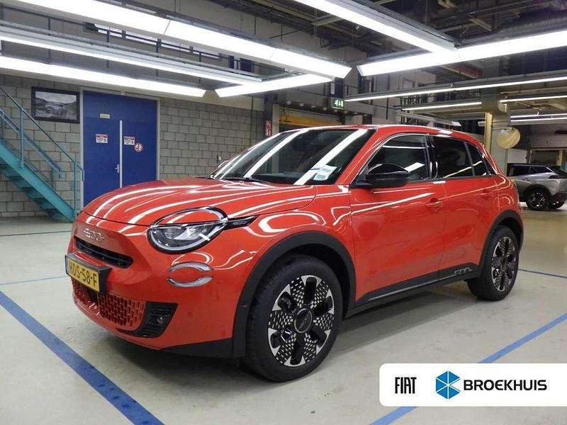 Oranje Nieuw 2025 Fiat 600E La Prima SUV | € 28.900 (Eerlijke prijs) - Afbeelding 1/4