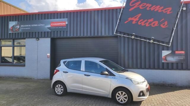 Grijs Gebruikt 2014 Hyundai i10 Hatchback | € 3.850 (Eerlijke prijs) - Afbeelding 1/4
