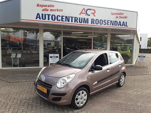 Bruin Gebruikt 2009 Suzuki Alto Comfort Hatchback | € 2.949 (Eerlijke prijs) - Afbeelding 1/4