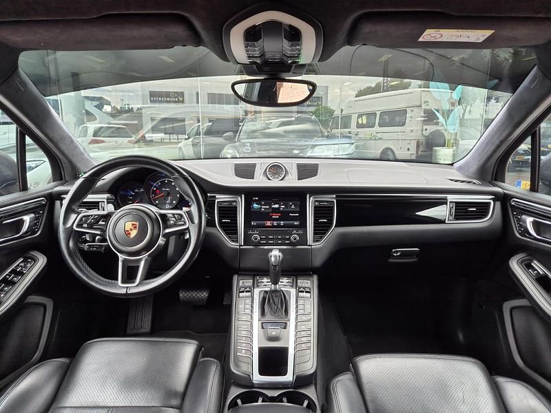 Occasion Porsche Macan Turbo Performance Package 441 PK (324 kW) 2017 Grijs SUV