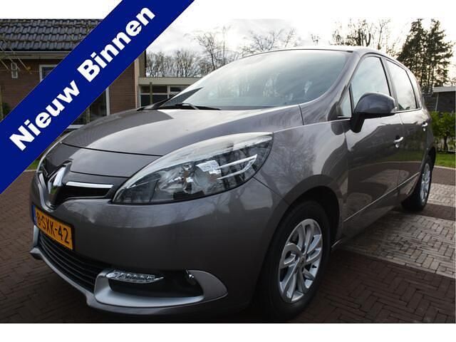 Grijs (metallic) Gebruikt 2014 Renault Scénic III Bose Edition MPV | € 7.950 (Iets duurder) - Afbeelding 1/4