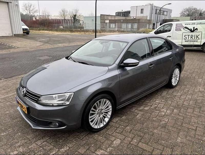 Gebruikt 2012 VW Jetta Comfortline Sedan | € 7.500 (Iets duurder) - Afbeelding 1/4