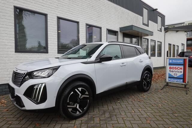 Wit, metallic lak Gebruikt 2024 Peugeot 2008 SUV | € 26.950 (Eerlijke prijs) - Afbeelding 1/4