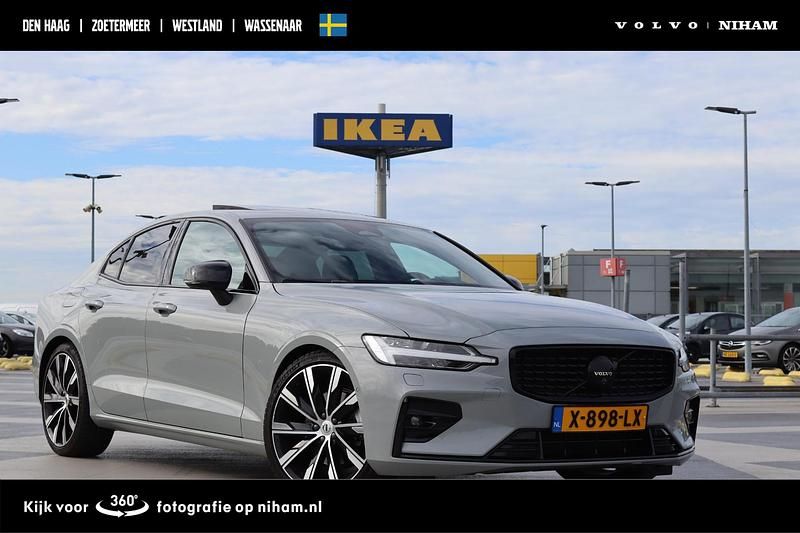 Grijs Occasion 2024 Volvo S60 Plus Sedan | € 42.290 (Duur) - Afbeelding 1/4