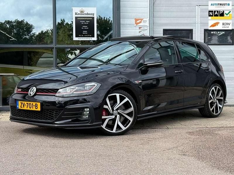 Zwart Gebruikt 2019 VW Golf VII GTI Hatchback | € 24.350 (Goede deal) - Afbeelding 1/4