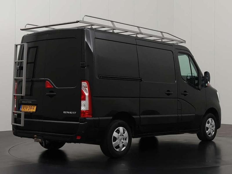 Occasion Renault Master 135 PK (99 kW) 2021 Zwart MPV