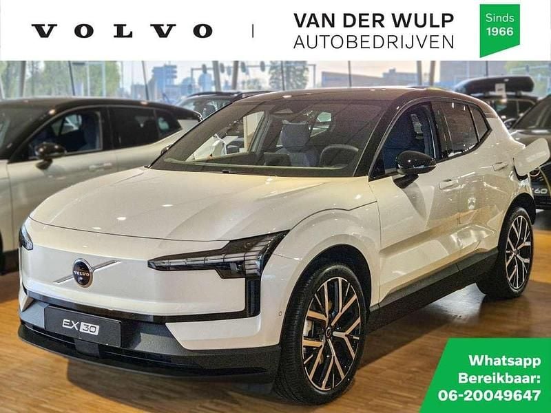 Zwart Nieuw 2025 Volvo EX30 Performance SUV | € 47.640 (Duur) - Afbeelding 1/4