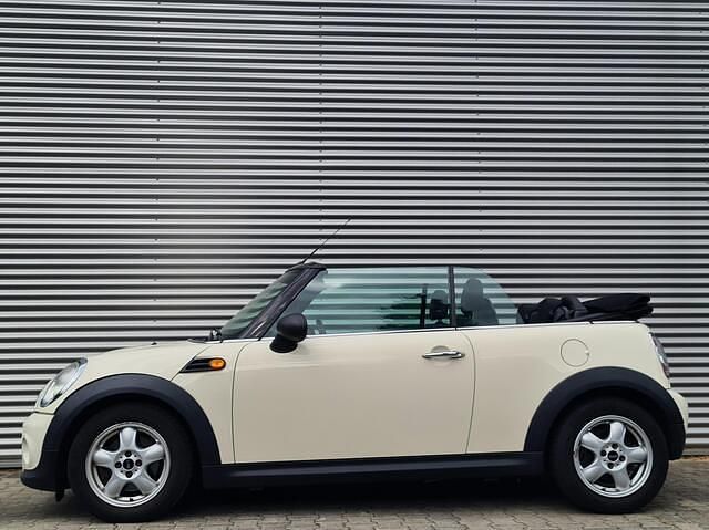 Occasion Mini One Cabriolet Pepper 98 PK (72 kW) 2011 Wit Cabriolet