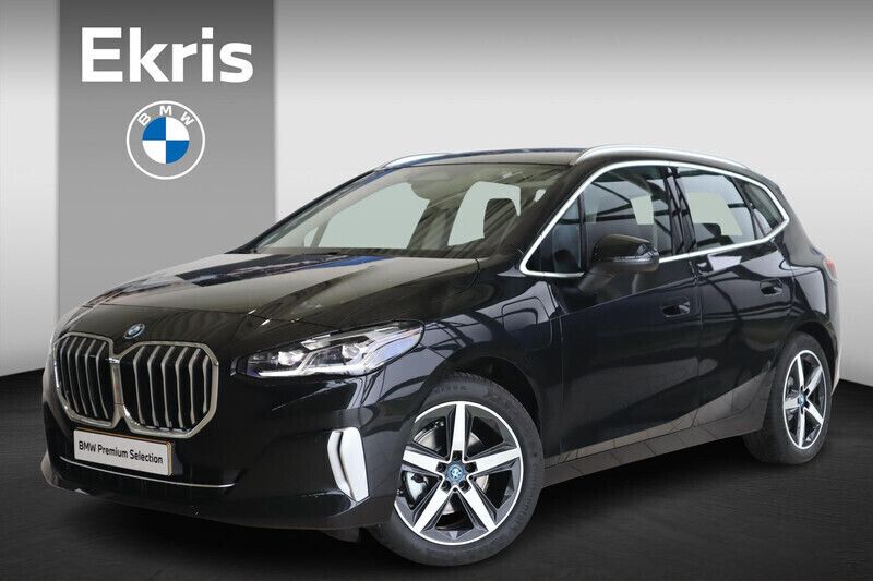 Zwart Gebruikt 2024 BMW 225 Active Tourer Luxury Line MPV | € 44.750 (Eerlijke prijs) - Afbeelding 1/4