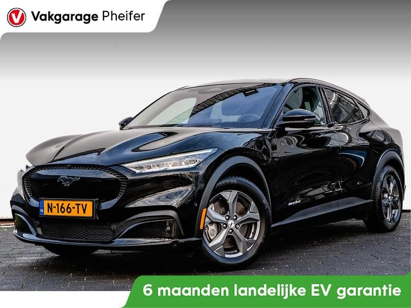 Zwart Gebruikt 2021 Ford Mustang SUV | € 23.850 - Afbeelding 1/3