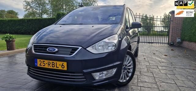Grijs Gebruikt 2011 Ford Galaxy Titanium MPV | € 5.350 (Eerlijke prijs) - Afbeelding 1/4