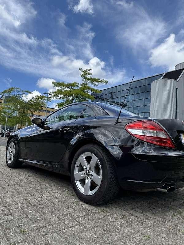 Zwart Gebruikt 2005 Mercedes SLK200 Cabriolet | € 5.000 (Super prijs) - Afbeelding 1/4