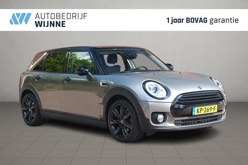 Grijs Gebruikt 2016 Mini Cooper Clubman Business Stationwagen | € 15.950 (Eerlijke prijs) - Afbeelding 1/4