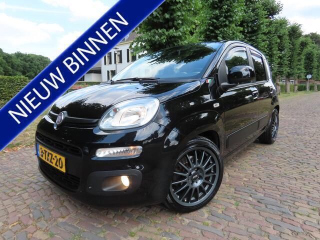 Zwart Gebruikt 2014 Fiat Panda Lounge Hatchback | € 4.950 (Eerlijke prijs) - Afbeelding 1/4