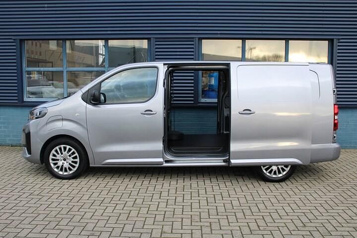 Occasion Peugeot e-Expert 100 kW (136 PK) 2024 Grijs Van