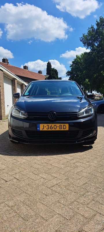 Zwart Gebruikt 2010 VW Golf VI Stationwagen | € 5.000 (Iets duurder) - Afbeelding 1/4