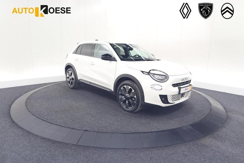 Suv Gebruikt 2024 Fiat 600 La Prima SUV | € 26.900 (Eerlijke prijs) - Afbeelding 1/4
