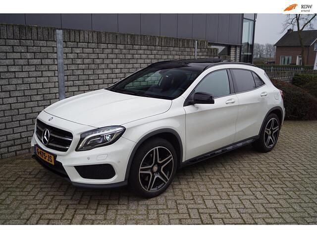 Occasion Mercedes GLA250 Prestige 211 PK (155 kW) 2015 Wit SUV