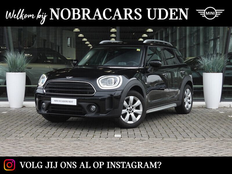 Zwart, metallic lak Gebruikt 2022 Mini One Countryman Classic SUV | € 24.950 (Eerlijke prijs) - Afbeelding 1/4
