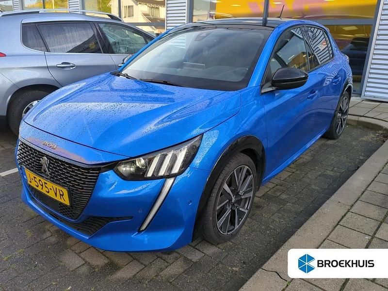 Blauw Gebruikt 2020 Peugeot 208 GT-line Hatchback | € 15.900 (Eerlijke prijs) - Afbeelding 1/4