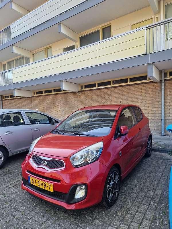 Gebruikt 2012 Kia Picanto Spirit Hatchback | € 2.700 - Afbeelding 1/4