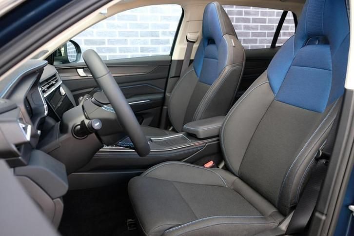 Occasion Lynk & Co 01 263 PK (193 kW) 2022 Blauw SUV