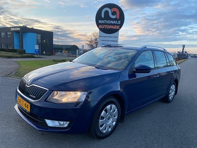 Occasion Skoda Octavia GreenLine 110 PK (80 kW) 2014 Blauw Hatchback