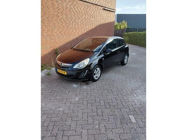 Zwart Gebruikt 2011 Opel Corsa Edition Hatchback | € 2.950 (Goede deal) - Afbeelding 1/4