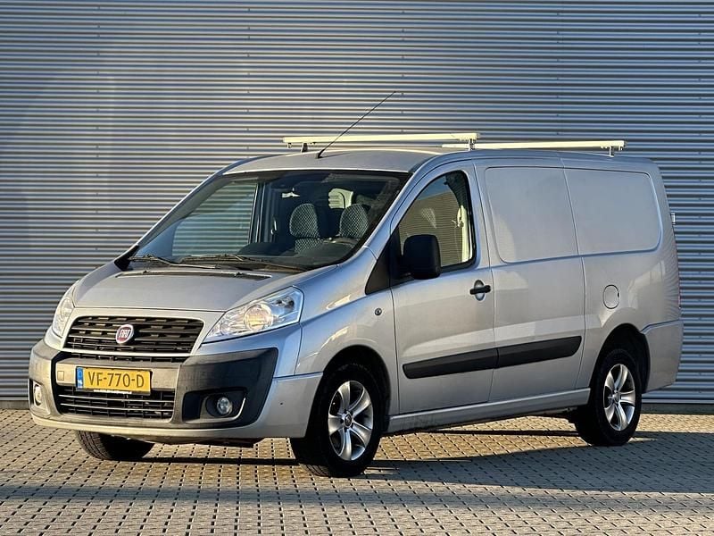 Grijs Occasion 2013 Fiat Scudo Van | € 4.800 (Goede deal) - Afbeelding 1/4