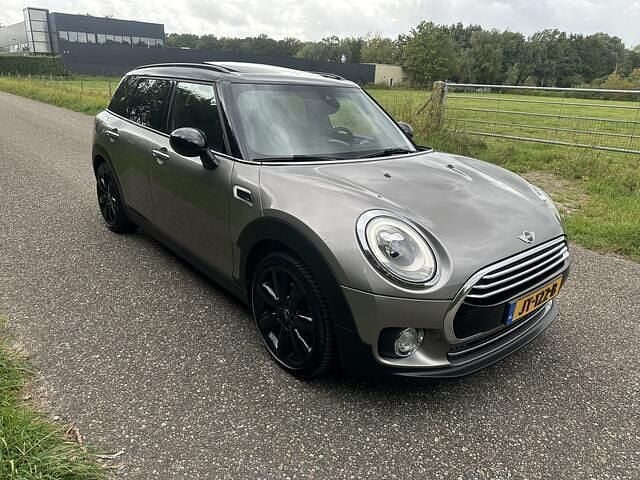 Grijs Gebruikt 2016 Mini Cooper D Chili Hatchback | € 12.950 - Afbeelding 1/4