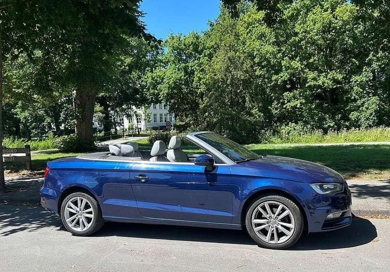 Blauw Gebruikt 2015 Audi A3 Cabriolet Cabriolet | € 15.950 (Eerlijke prijs) - Afbeelding 1/4