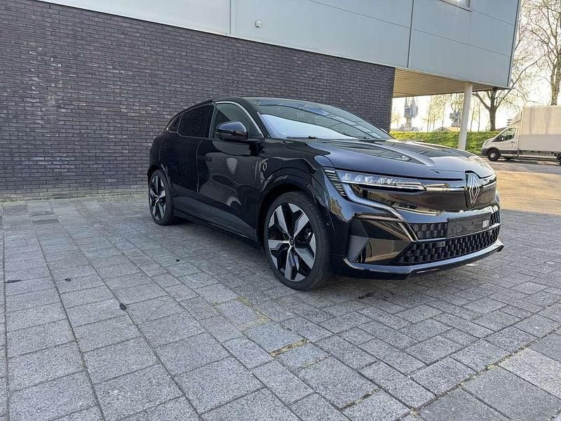 Occasion Renault Megane E-Tech Iconic 160 kW (218 PK) 2023 Sedan