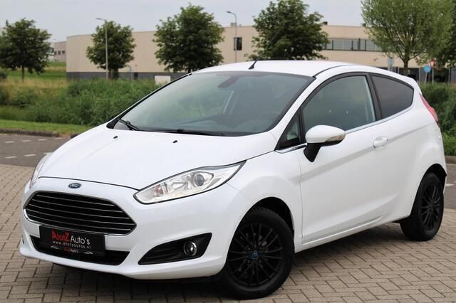 Occasion Ford Fiesta Titanium 80 PK (58 kW) 2013 Wit Hatchback