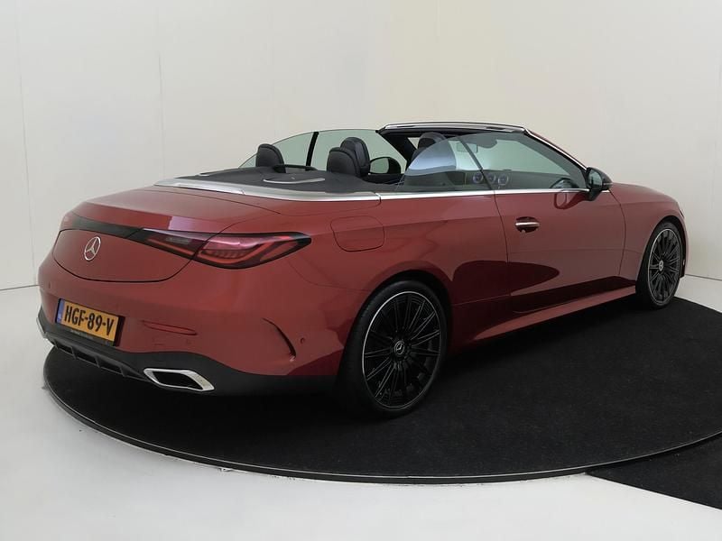 Occasion Mercedes CLE200 AMG Line Premium 204 PK (150 kW) 2025 Rood Cabriolet