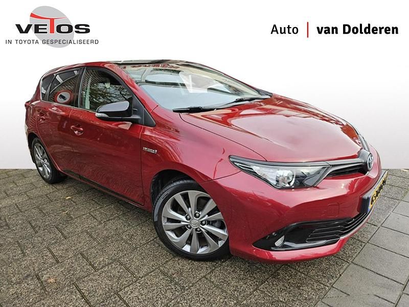 Rood Gebruikt 2017 Toyota Auris Hatchback | € 15.500 (Eerlijke prijs) - Afbeelding 1/4