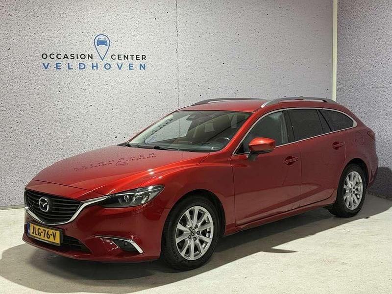Rood Occasion 2017 Mazda 6 Stationwagen | € 17.600 (Eerlijke prijs) - Afbeelding 1/4