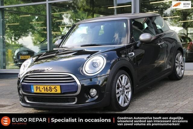 Zwart Gebruikt 2017 Mini Cooper Business Hatchback | € 6.795 (Super prijs) - Afbeelding 1/4