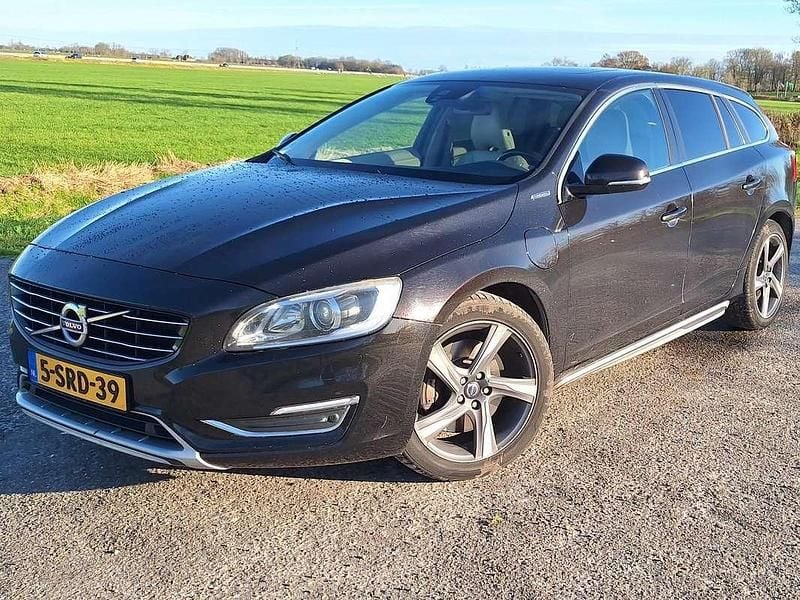 Zwart Gebruikt 2013 Volvo V60 Stationwagen | € 5.500 (Super prijs) - Afbeelding 1/4