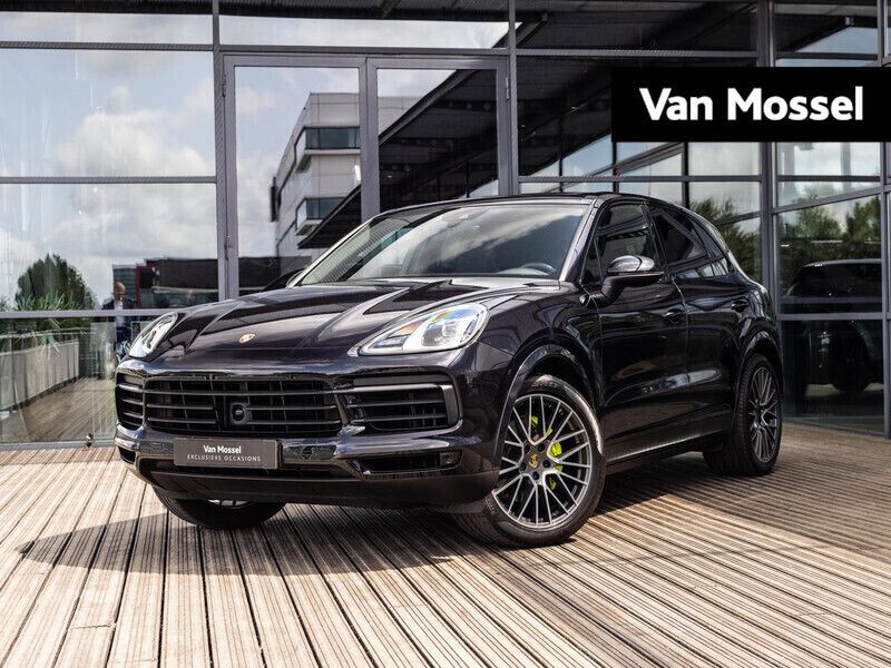 Zwart Gebruikt 2021 Porsche Cayenne SUV | € 74.900 - Afbeelding 1/4