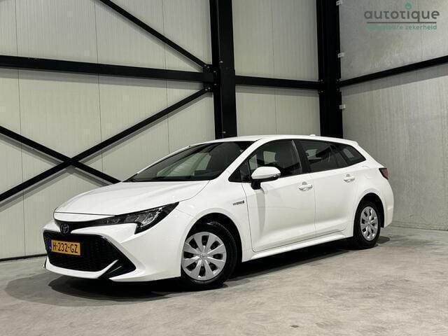 Wit Gebruikt 2020 Toyota Corolla Comfort Stationwagen | € 17.940 (Eerlijke prijs) - Afbeelding 1/4