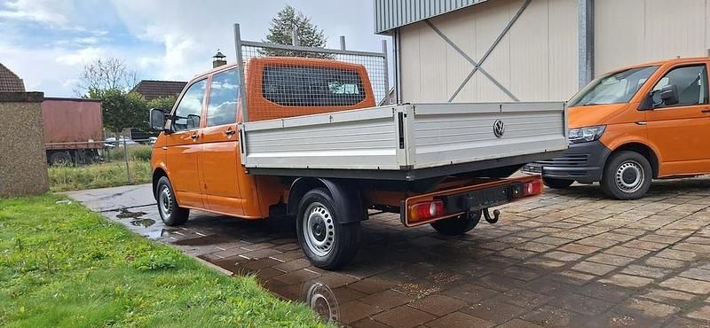 Occasion VW Transporter Trendline 2019 Oranje Van
